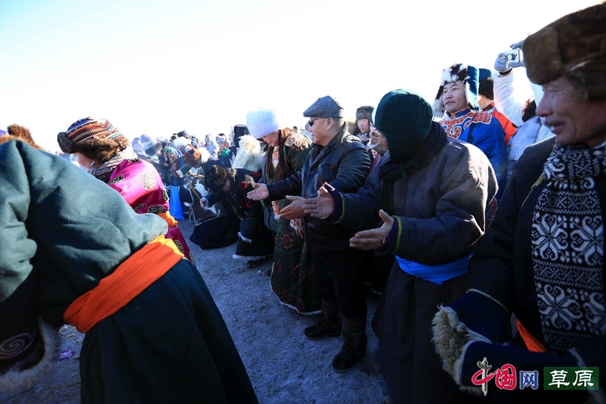 呼倫貝爾鄂溫克草原祭火文化節：祈福風調雨順富裕安康（高清組圖）