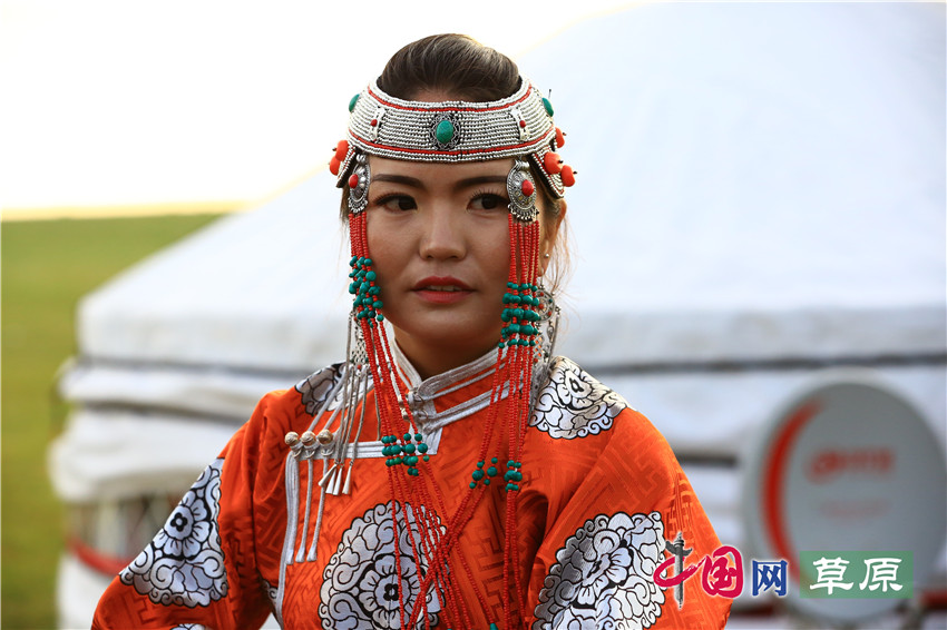 呼倫貝爾巴爾虎草原的蒙古族婚俗