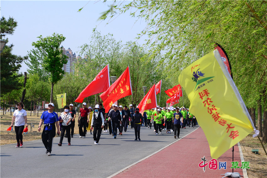 万人燃烧卡路里:通辽市第二届科尔沁运动大会