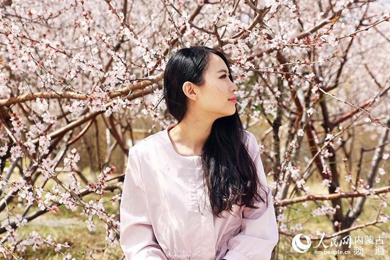 人面桃花相印红
