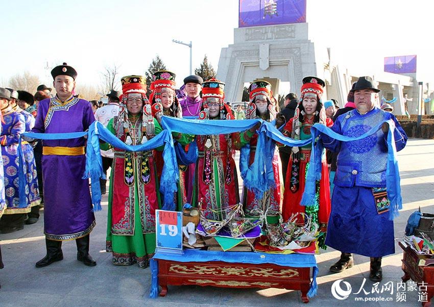 蒙古族传统圣火祭祀仪式带来浓浓年味儿